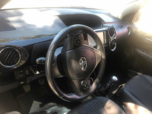 Toyota Etios 1.5 Sedan Xls 2017