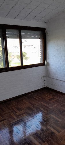 Casa En Cooperativa 3 Dormitorios Y Dos Baños
