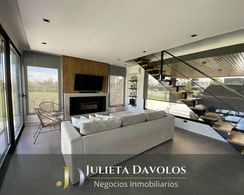 Casa En Venta 5 Ambientes Puertos Del Lago Barrio Acacias Escobar-maschwitz