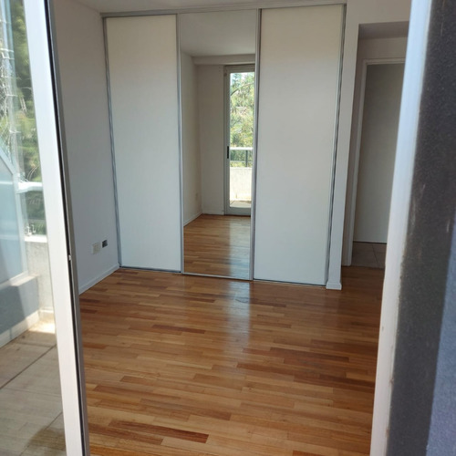 Imagen 19 de 20 de Departamento 2 Amb. Impecable En Complejo De Categoria Con Seg. Pileta, Solarium, Parrila, Sum, Gimnasio. Excelente Acceso. Cochera Cubierta Fija.