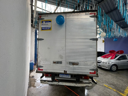 Imagem 9 de 12 de Renault Master Chassi Cabine 2.3