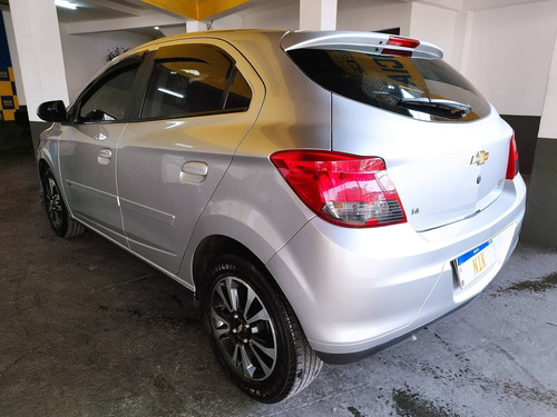 Imagem 7 de 9 de Chevrolet Onix 1.4 Mpfi Ltz 8v Flex 4p Manual