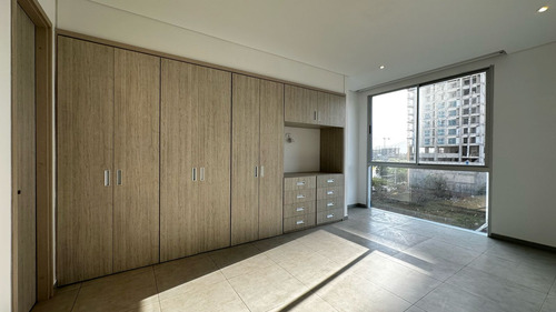 Apartamento Para Venta En Playa Salguero (5644).