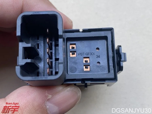 Interruptor Mitsubishi Alza Vidrio L200 8608a320 Eclipse