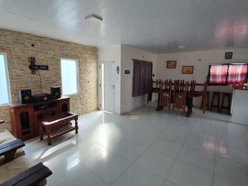 Imagen 23 de 30 de Casa De 3 Dormitorios (96 M2) Local Comercial (114 M2) - Excelente Estado