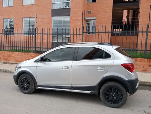 Chevrolet Onix 1.4 Ltz 5 p