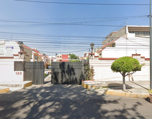 Casa Amplia Junto A Centro Médico Coyoacan Ir28