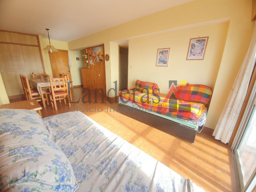 Imagen 13 de 22 de Departamento 2 Amb - Vista Al Mar - Todos Los Servicios