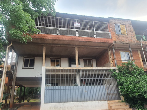 Departamento De 3 Dormitorios En Ch 32-33, Posadas