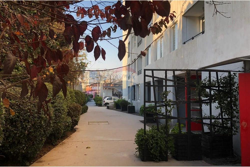 Oportunidad Inversionistas! Venta Departamento