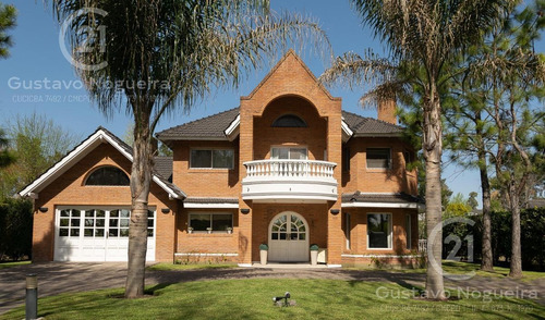 Casa - Francisco Alvarez