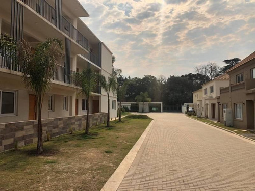Imagen 7 de 20 de Saravi Village ,pilar, G.b.a. Zona Norte