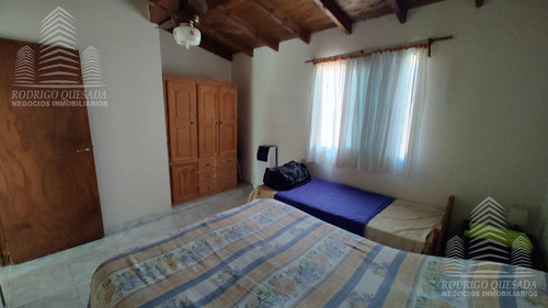 Dúplex De 2 Dormitorios C/ Cochera En Costa Azul.