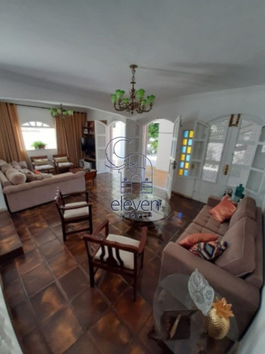 Imagem 1 de 6 de Casa Praça Dos Eucaliptos 4/4 , 3 Suites Com Piscina E 3 Vagas - Fv183 - 69259221