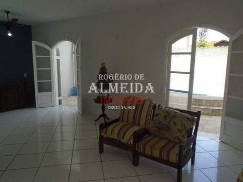 Imagem 4 de 17 de Casa Com Piscina 4 Dorms, Itanhaém - V954