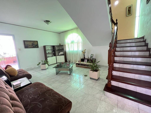 Imagen 7 de 30 de Remax Infinity Vende Bella Casa En Urb. La Viña 128152 Frances Mijares 04144990396