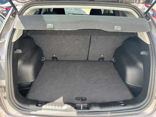 Imagen 16 de 25 de Jeep Compass Sport Manual 2.4 - Brian Avalos