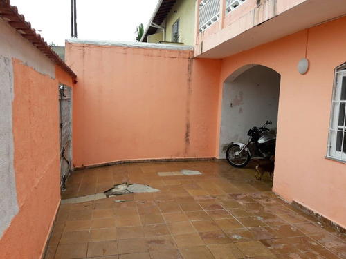 Imagem 5 de 12 de Sobrado A Venda No Centro De Mongaguá Ref-441