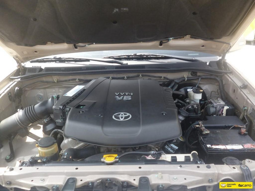 Toyota Fortuner Sr