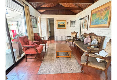Casa En Venta Para Remodelar, Cercana Metro
