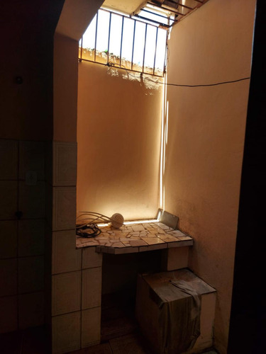 Vende-se Casa Em Cabo Frio Próxima Da Praia!