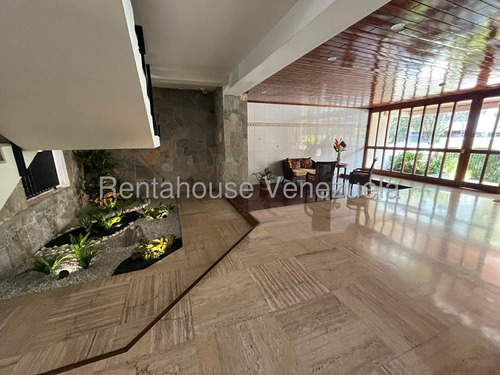 Julio Latouche 25-17840 Apartamento En Venta Prebo Valencia, Amplio, Cómodo E Iluminado, Re-modelado, Semi Amoblado, Cerca C. C. Shopping Center, Planta Electrica.