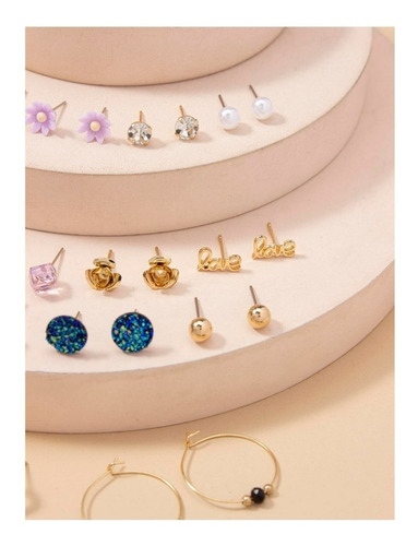 Pack 30 Pares De Pendientes Con Varios Diseños