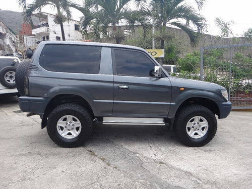 Imagen 8 de 14 de Toyota Meru Sincronico 4x4