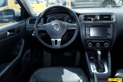 Imagen 17 de 25 de Volkswagen 2.5 New Jetta Comfortline