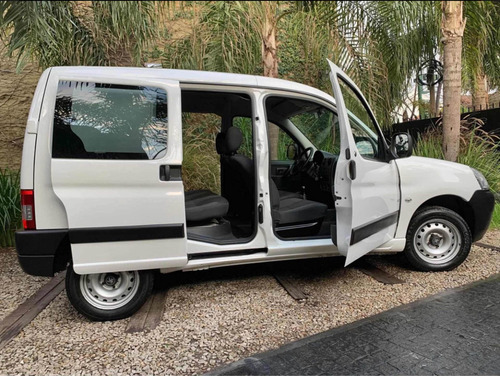 Imagen 5 de 15 de Partner 1.6 Hdi / Kangoo Berlingo Ecosport Suran 4x2 4x4