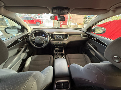 Kia Sorento 2.4 Lx At
