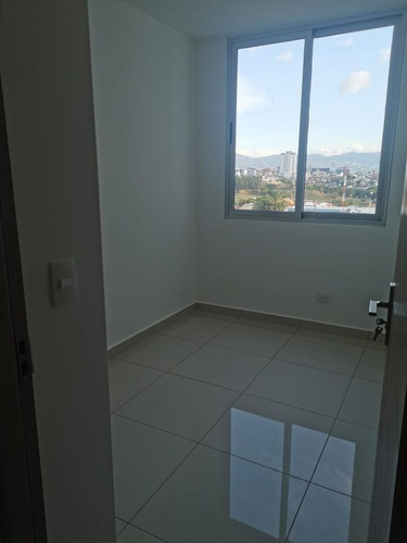 Imagen 16 de 17 de Apartamento Nuevo, Comodo, En Excelente Ubicación