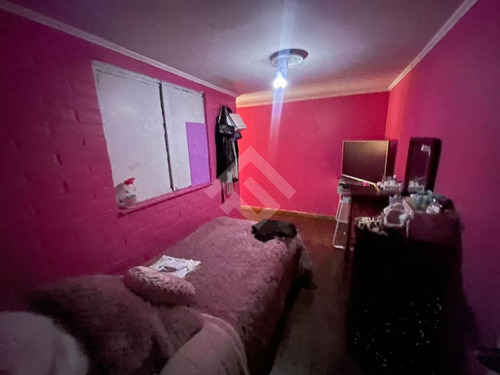 Casa En Venta De 3 Dorm. En Maipú