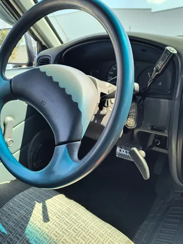 Nissan Doble Cabina Automática
