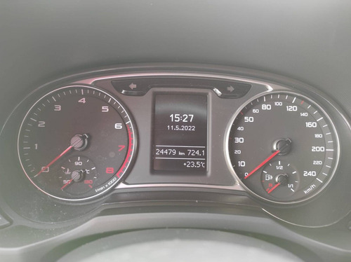 Imagem 10 de 15 de Audi A1 1.4 Tfsi Sportback Attraction 16v 122cv Gasolina 4p