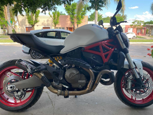 Ducati 821cc