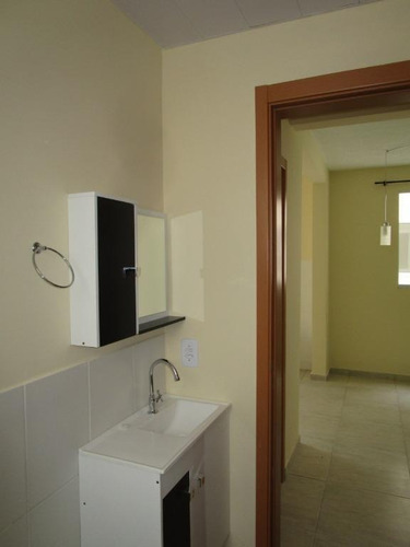 Imagem 7 de 21 de Excelente Apartamento Para Locação Com Ótima Localização, 2 Dormitórios, Banheiro Social Com Gabinete, Sala, Cozinha Com Gabinete E Pia De Granito, Ár - Ap2302