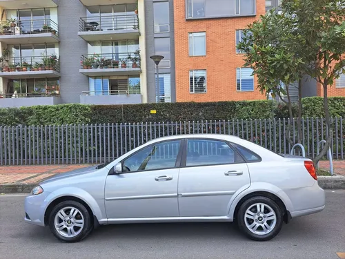 Chevrolet Optra ADVANCE 1.6 MECÁNICO 2011