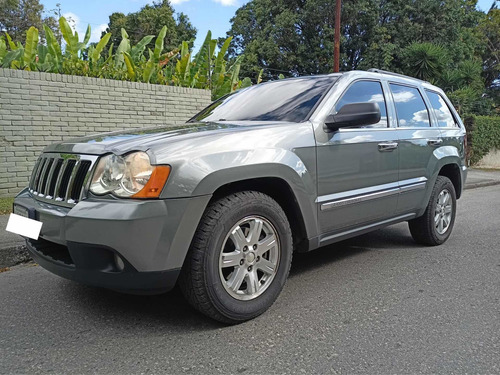 Imagen 1 de 11 de Jeep Grand Cherokee Limited 4x2