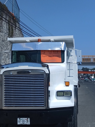 Camion Torton 14m3 Freightliner