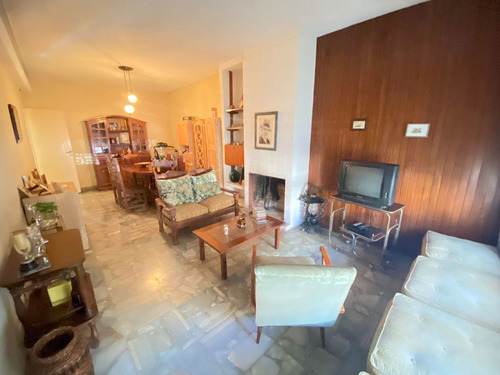 Imagen 18 de 25 de Venta Casa Quilmes Oeste 3 Amb Jardin Y Cochera