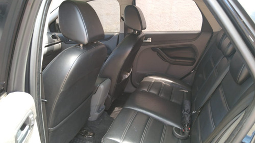 Ford Focus 2.0 Titanium Flex Powershift 5p