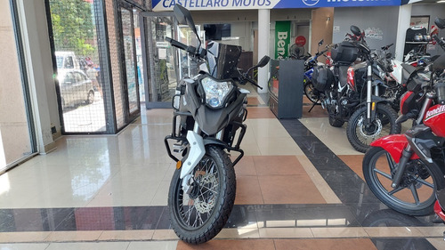 Imagen 3 de 18 de Corven Triax 250 Touring 0km
