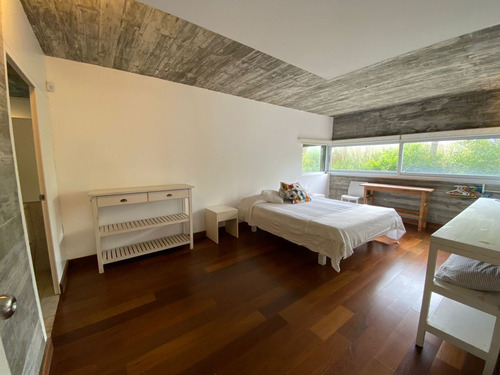 Casa En Alquiler Por Temporada De 4 Dormitorios En Punta Piedras (ref: Bpv-8720)