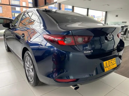 Mazda 3 2.0 Touring