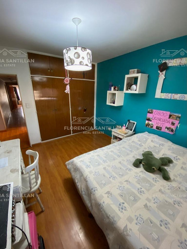 Departamento 5 Ambientes Con Cochera En Venta Ubicado En Lomas De Zamora, G.b.a. Zona Sur