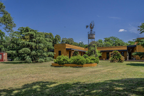 Hotel Boutique + Restaurante De Campo En Alquiler En Villa Ruiz