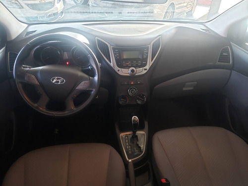 Imagem 7 de 10 de Hyundai Hb20s 1.6 Premium 16v Flex 4p Automático