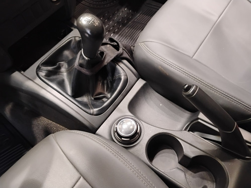 Mitsubishi L200 Triton 2.4 16V TURBO DIESEL SPORT GL CD 4P 4X4 MANUAL