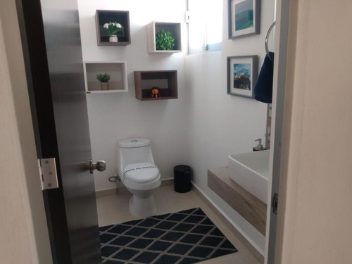 Imagen 8 de 12 de Casa Sola En Venta Mangata